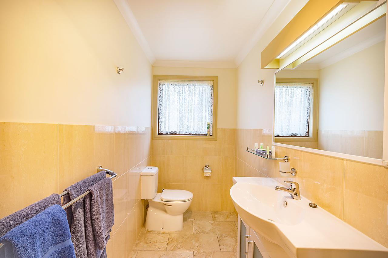 Queechy Motel Сент-Хеленс Экстерьер фото