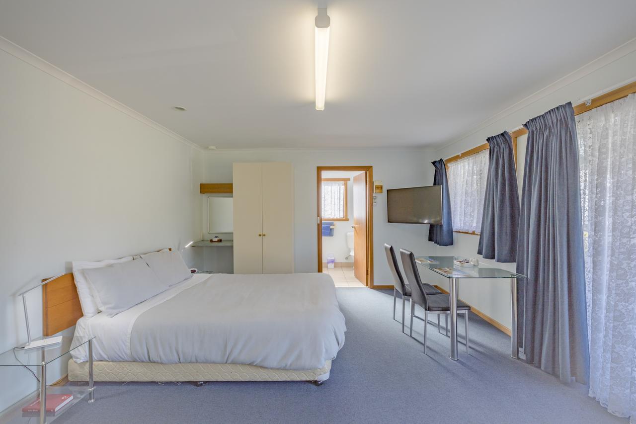 Queechy Motel Сент-Хеленс Экстерьер фото