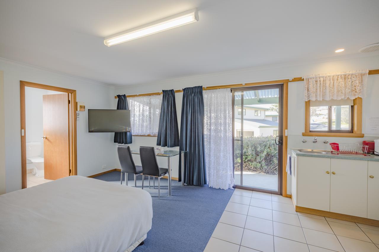 Queechy Motel Сент-Хеленс Экстерьер фото